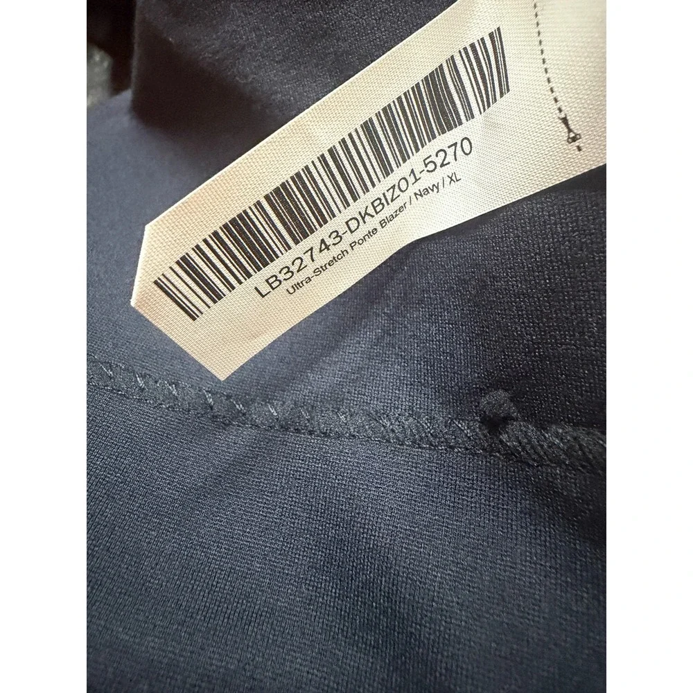 Quince Ultra Stretch Ponte Blazer Navy XL NWT Sold Out Tailored Office Jacket - Picture 8 of 10
